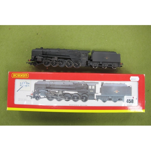 458 - A Hornby Super Detail #R2200A Class 9F 2-10-0 Locomotive and Six Wheeled Tender, weathered '92134' B... 