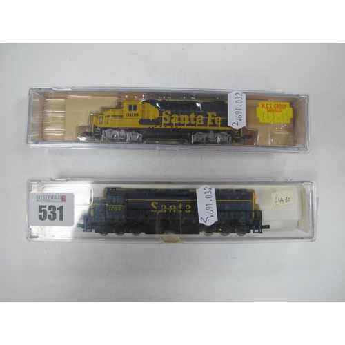 531 - Two Lifelike 'N' Gauge Cased U.S.A Outline diesel Locomotives, Sante Fe livery, Ref No 7252 GP-20 R/... 