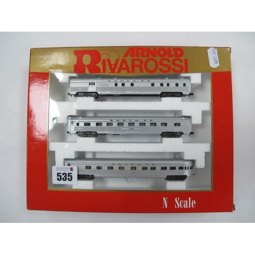 535 - A Rivarossi 'N' Gauge Ref No 0517 Three coach 'Santa Fe' Set, baggage/mail and two passenger (appear... 