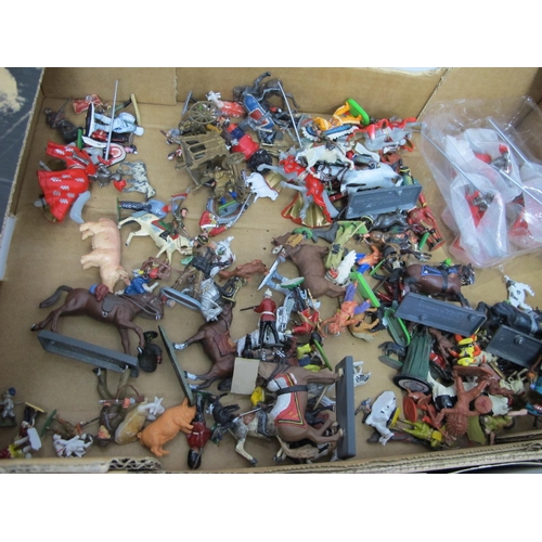 136 - An Assorted Collection of White Metal, Plastic Model figures, Soldiers, Both on Foot and Mounted, Fa... 