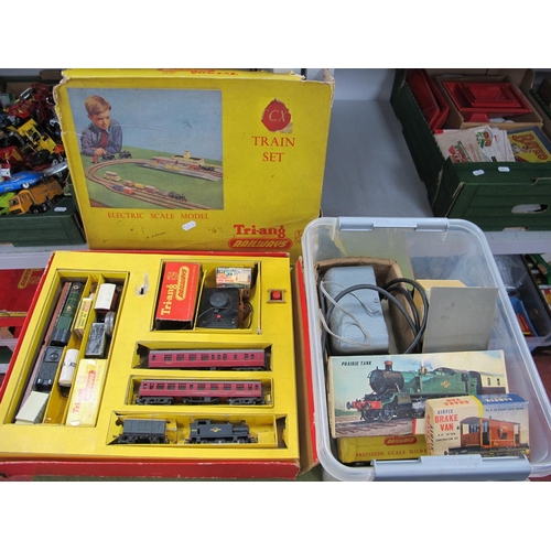 154 - A Triang TT Train Set Box, containing a TT Gauge