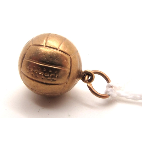 170 - A Novelty 9ct Gold Football Charm Pendant, (0.5gram).