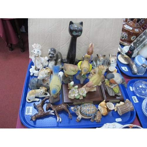 1205 - Leonardo Birds, Beswick, Wade, Hornsea and other animals:- One Tray.