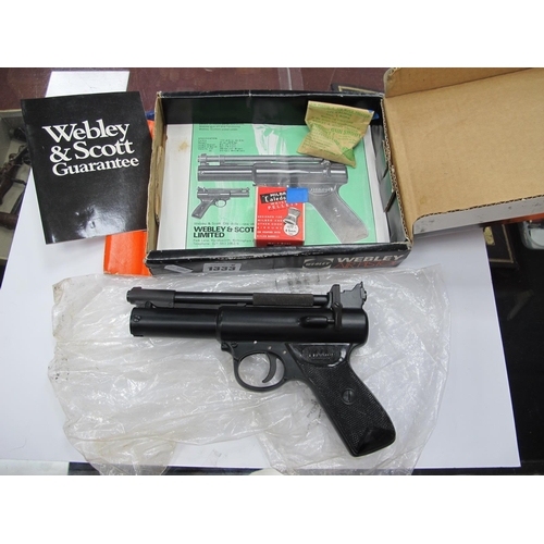 1333 - Webley .177 Air Pistol, with documents, pellets and original box.