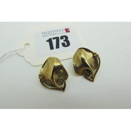 173 - A Pair of 9ct Gold Earrings, of stylised design (3.5grams).