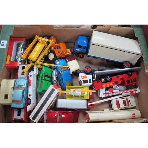 421 - A Collection of Diecast Model Vehicles, by Matchbox, Corgi, Britains and other to include Corgi Hond... 