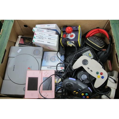 440 - A Sony Playstation (PSI) Gaming Console, Nintendo DS Lite (pink), Namco Plug and Plauy Mini Arcade, ... 