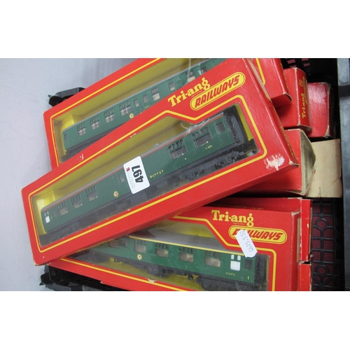 497 - Thirteen Tri-ang 