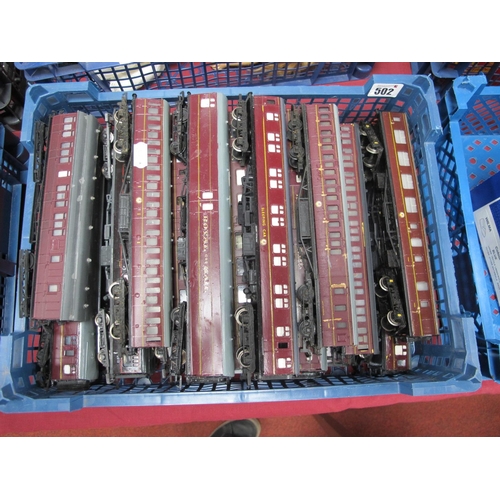 502 - Twenty 'OO' Gauge/4mm Unboxed LMS/BR Maroon MK1 Coaches, various makes, playworn to good, some over ... 