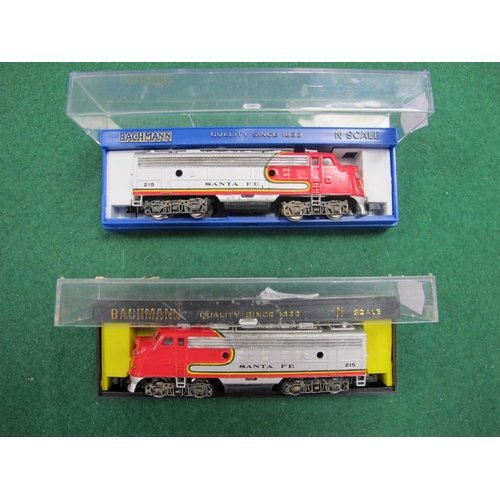 542 - Two Bachmann 'N' Gauge Cased U.S.A Outline Class F9 Diesel Locomotives, powered and a 'Dummy' R/No's... 