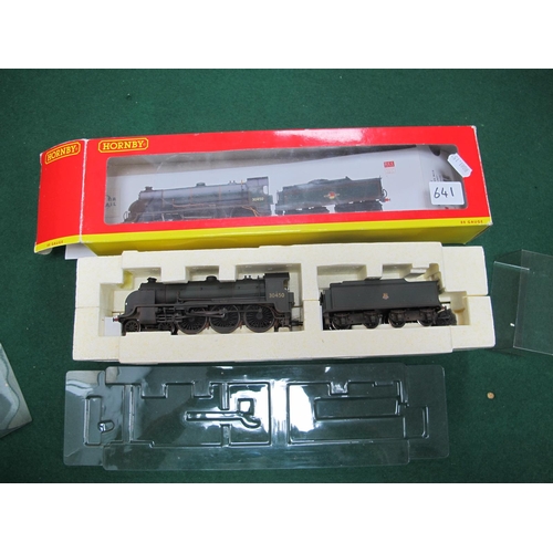 641 - Hornby 'OO' Gauge/4mm Ref No R2725X Class N15 4-6-0 Steam Locomotive and Eight Wheel Tender, 