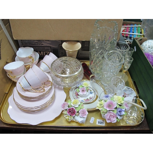 1121 - Edwardian Pottery 1950's Teaware, posies, glassware etc:- One Tray.