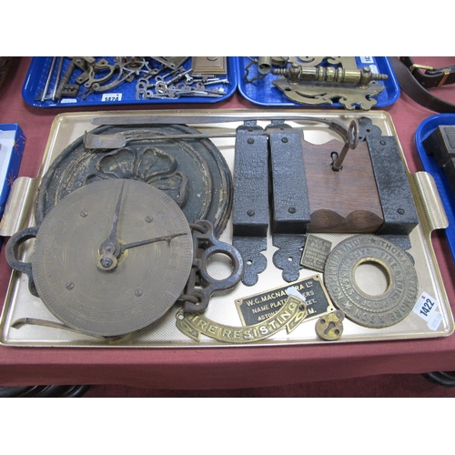 1422 - Salter Dynamometer, stock lock with key, cast iron Yorkshire Rose 26cm diameter, name plates, patter... 