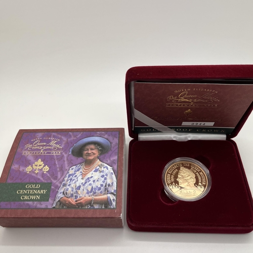 174 - Royal Mint 2000 Gold Proof Queen Mother Centenary £5 Coin, cased with certificate of authenticity 39... 