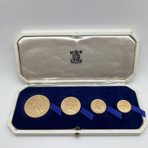 177 - 1967 Royal Mint Bahamas Uncirculated Gold Coin Set, cased, 72.3g of 22ct.