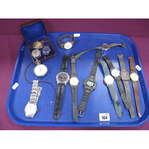 164 - A 9ct Gold Cased Gent's Wristwatch Head, (no strap / damages); together with assorted gent's wristwa... 