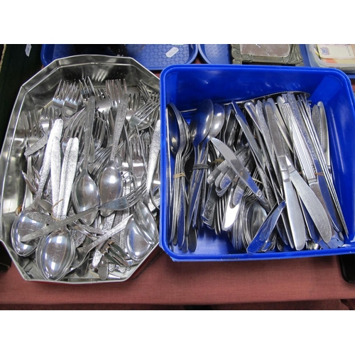 1415 - XX Century Stainless Steel Cutlery, knives-forks, spoons, etc.