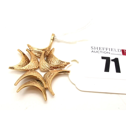 71 - A 9ct Gold Modernist Style Pendant, of abstract design, part textured (5grams).