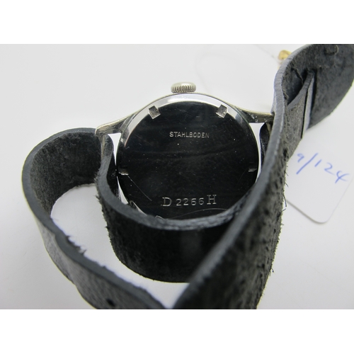 176 - ARSA; A German WWII Military Gent's Wristwatch, the signed black dial also marked 