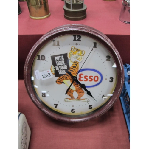 1253 - Modern Advertising Esso 'Put a Tiger in our Tank' Wall Clock, 30.5cm diameter.