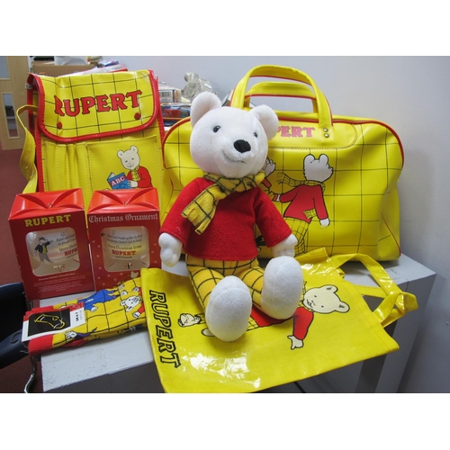 315 - Rupert The Bear Interest, to include a circa 1980's holdall, rucksack, small bag, socks (with tag), ... 