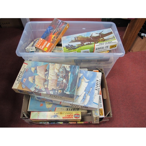 490 - A Quantity of Incomplete/Partially Complete Plastic Model Kits, assorted makers including Airfix, Fr... 