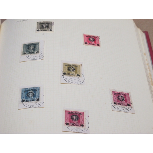 86 - Poland Stamp Collection, early to modern, housed in a loose leaf S.G Senator album.