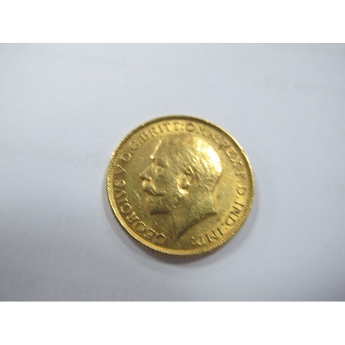 209 - A George V Sovereign, 1912.