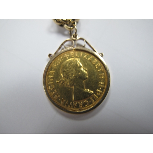 340 - A 9ct Gold Belcher Link Bracelet, suspending an Elizabeth II Sovereign, 1962, loose set within penda... 