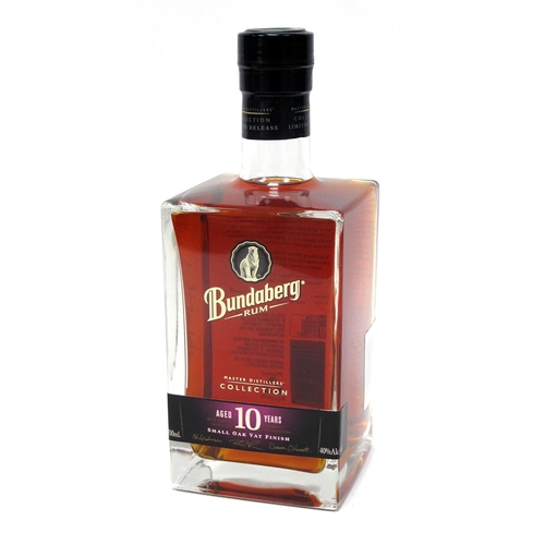 1387 - Rum - Bundaberg Rum Limited Release Master Distillers' Collection Aged 10 Years, small oak vat finis... 