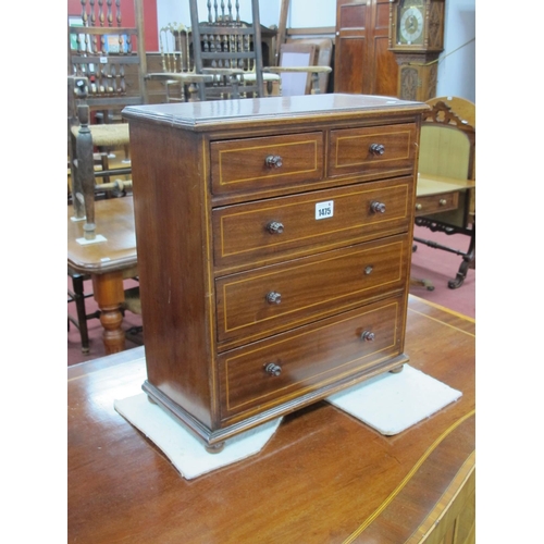 1475 - A Mid/Late XIX Century Mahogany Apprentice Miniature Chest of Drawers, of three long and two short d... 