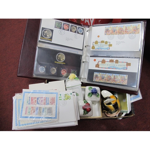 1046 - Album of First Day Covers, Royal Mint Queen Mothers 90th Birthday £5 coin, Royal Mint 1991 Brilliant... 