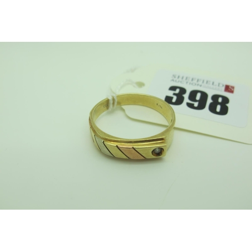 398 - A Gent's Dress Ring, with inset highlight, stamped 