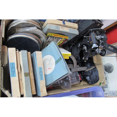 1014 - Cine Camera and Reels - Adventures of Popeye, The Count of Monte Cristo and other film reels, flat i... 