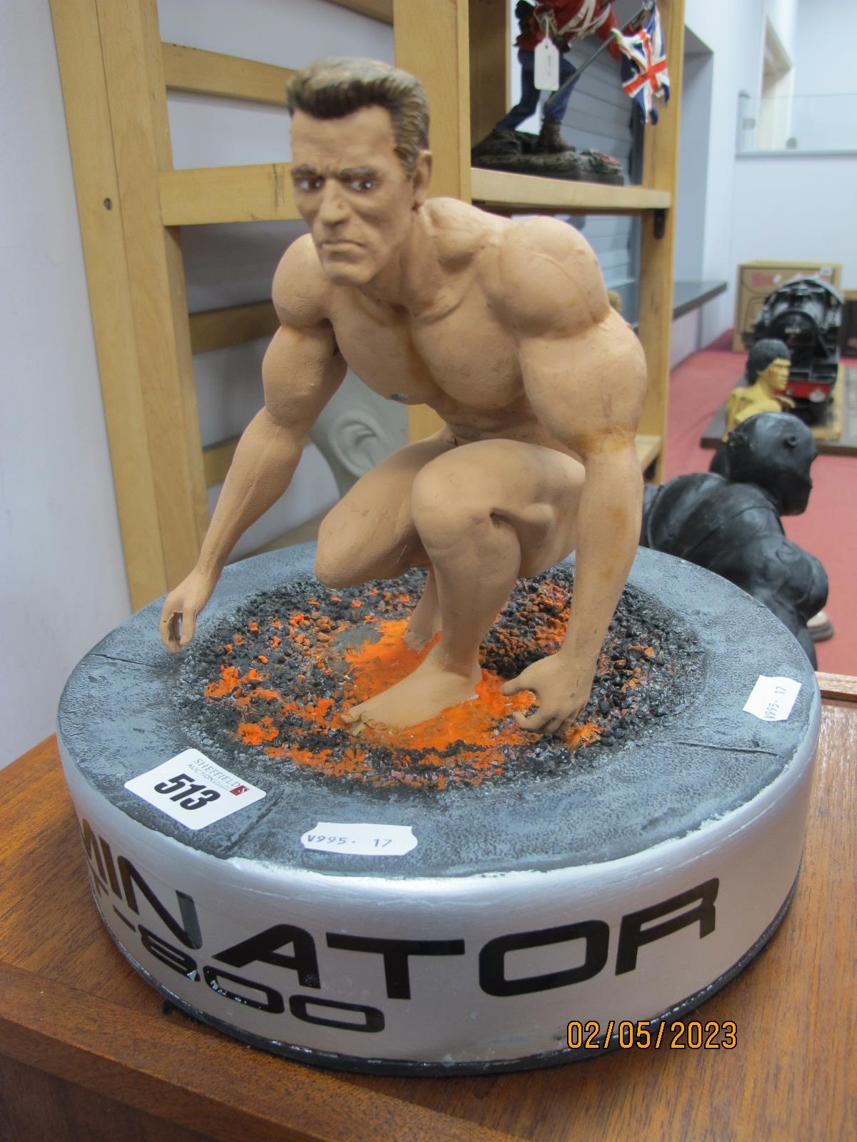 Terminator T-800 Naked Figure Pose, on large base, (crack to rear), 25cm  diamater.