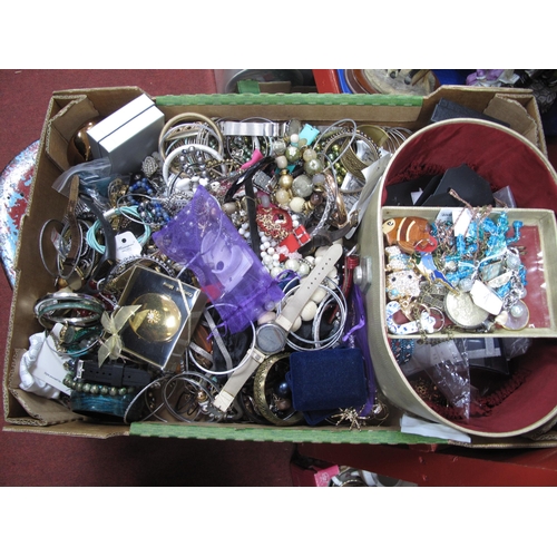 1018 - A Quantity of Costume Jewellery, watches, etc, plus carry case:- One Box.