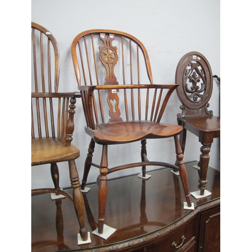 1588 - A XIX Century Ash-Elm Wheelback Windsor Chair, on turned supports, with a crinoline stretcher.