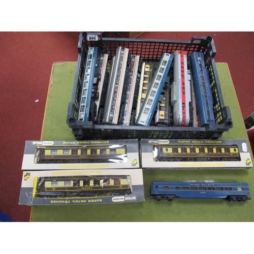 696 - Six 'OO' Gauge/4mm Unboxed Coaches by Lima and Hornby, good but missing wheels and/or bogies, plus t... 