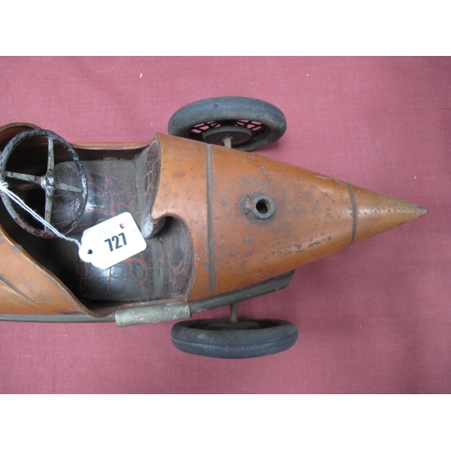 727 - A Pre War Alfa Romeo P2 Tinplate Clockwork Model Racing Car by CIJ (France), Compagnie Industrielle ... 