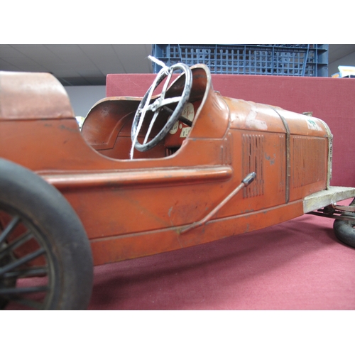 727 - A Pre War Alfa Romeo P2 Tinplate Clockwork Model Racing Car by CIJ (France), Compagnie Industrielle ... 