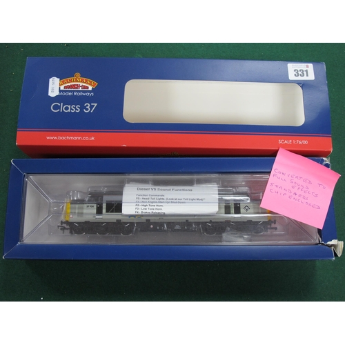 331 - A Bachmann 'OO' Gauge Ref No 32-390 Class 37 Co-Co Diesel Locomotive, Rail freight livery R/No 37 70... 