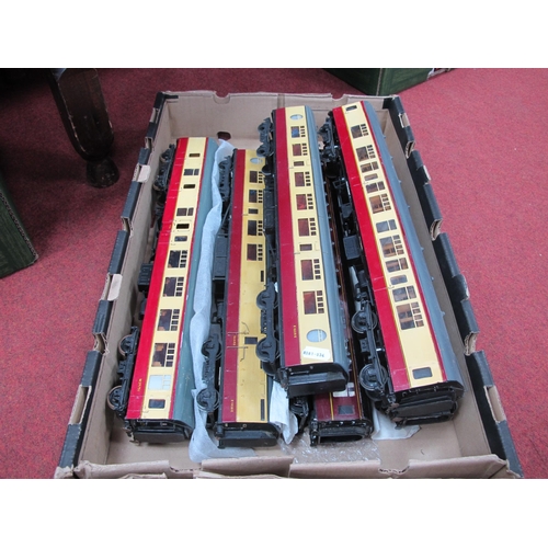 356 - Six Lima 'O' Gauge/7mm Eight Wheel Bogie Coaches, four BR Blood/Custard (two brake, two composite) t... 