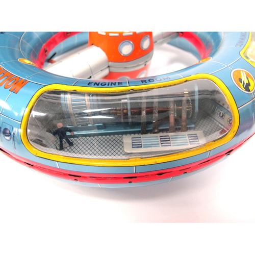 411 - A S.H. (Horikawa) Japan C. 1960's Battery Operated Tinplate Space Station No 378795 N.A.S.A. Man Mad... 