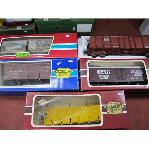 92 - Five Items of 'G' Gauge Rolling stock, all Outline American, to include Delton Locomotive Works #425... 