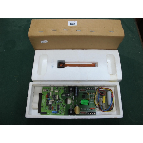 572 - Lin Vahalla Power Supply and Switch for LP12 Turntable, with original box and instructions, (unteste... 