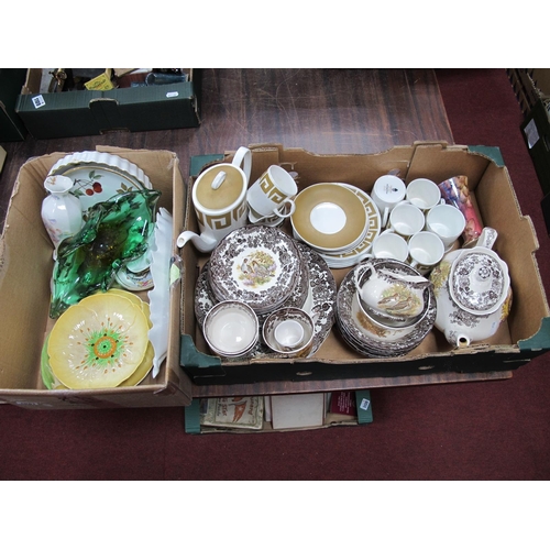 1081 - Wedgwood Susie Cooper 'Keystone' Coffee Ware of Twenty-one pieces (coffee pot cracked), Worcester Pa... 