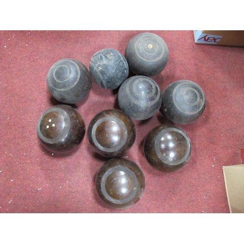 1089 - Lawn Green Bowls, including Lignum Vitae (9).