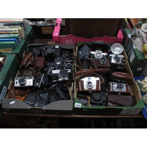 1115 - Cameras - Some in leather cases, to include Dacora, Halina, Balda, Minolts and Yashica plus others:-... 