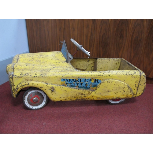 513 - A Mobo Pressed Steel 'Safari Car' Child's Pedal Car, number plate ERI3??? (rubbed), partial sliders ... 