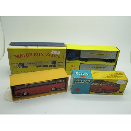 902 - A Matchbox 'Lesney' Major M-9 Pack Interstate Double Freighter, some chipping to paintwork, damage t... 